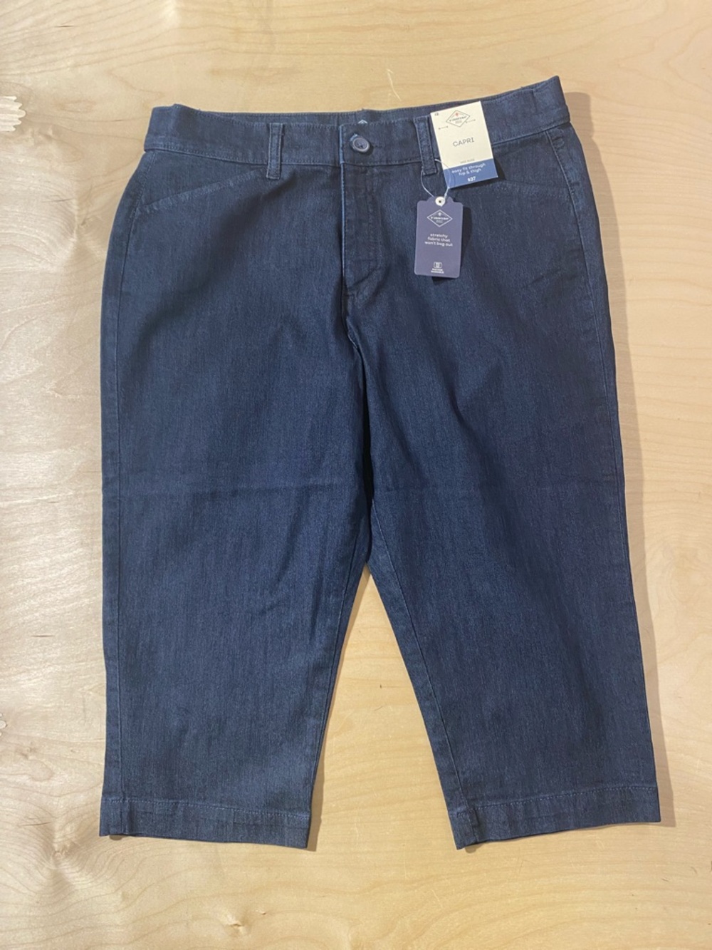 St. John's Bay Navy Capri Pants Mid Rise 12 (Qz)